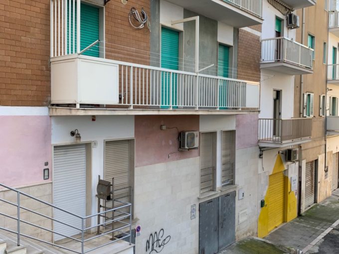 app via brindisi esterno