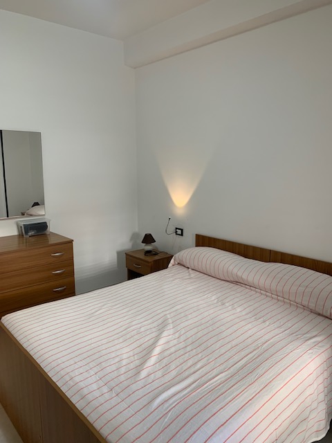 app via de filippo camera da letto 1