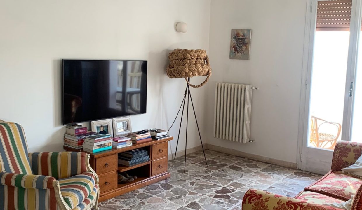 app via pascoli soggiorno pranzo 1