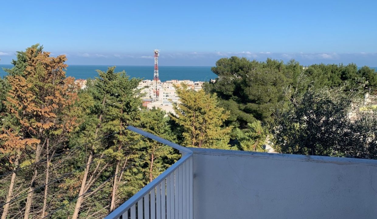 villetta s.margherita balcone camera da letto