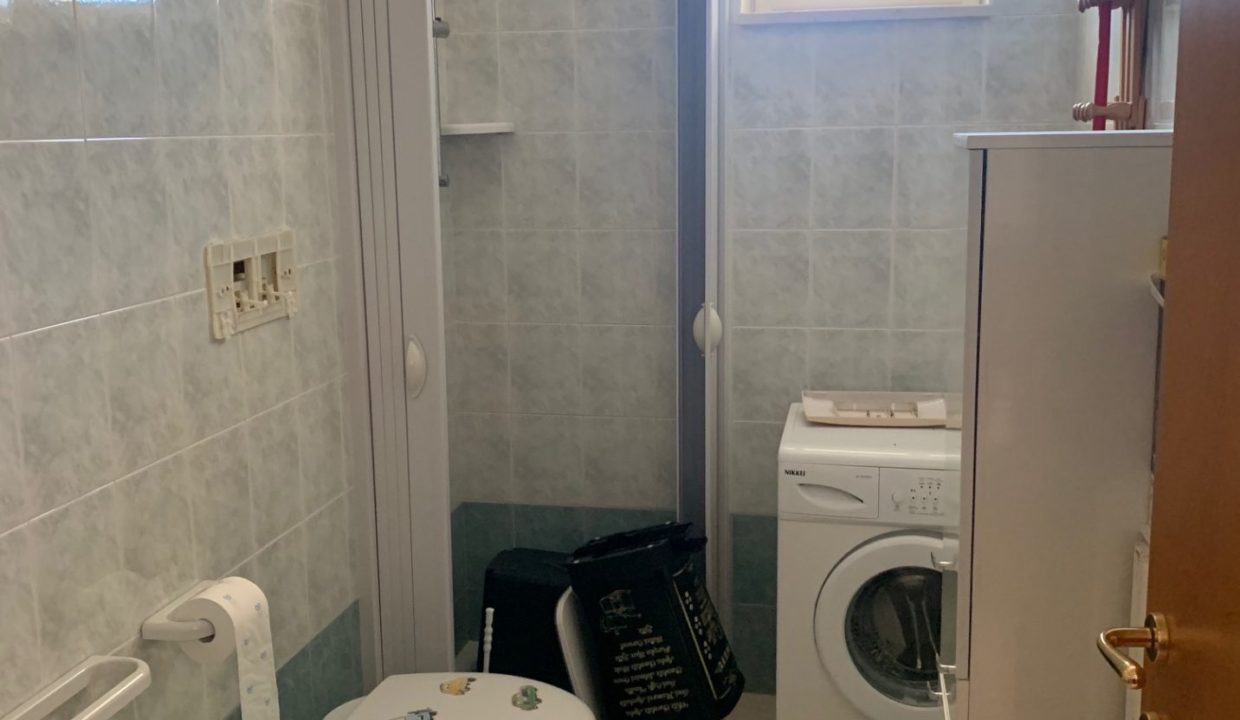 market litoranea 1 app bagno